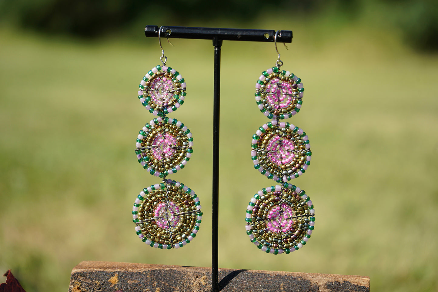 Generous (Aminini) 3 Circles Stacked Pink/Multi-Gold/Green