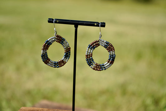 Peaceful  (Eseriani)    Small  Open Circles     Copper/Steel/Silver