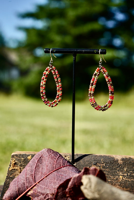 Devoted (Atalamaa)   Small Oval  Coral/Copper/White